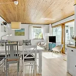 Hébergement de vacances 3 Bedroom Awesome In