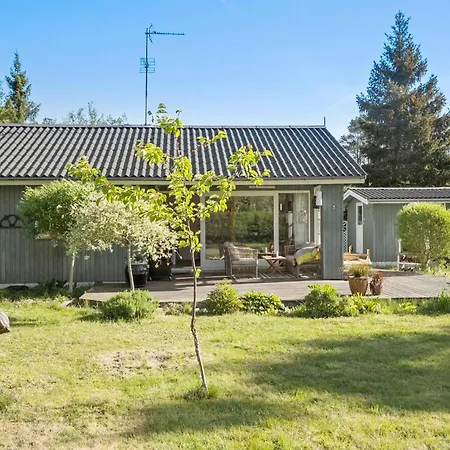 3 Bedroom Awesome In *