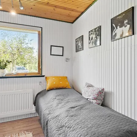 Feriehus 3 Bedroom Awesome In *