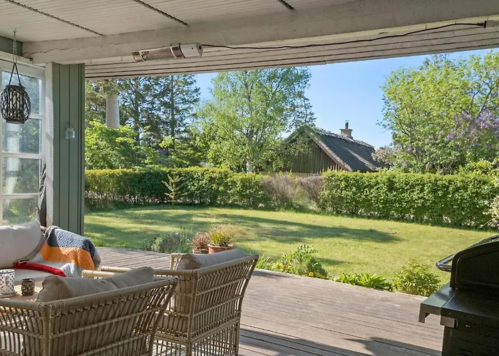 Vakantiehuis 3 Bedroom Awesome In Vig