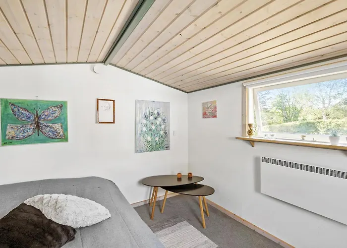 3 Bedroom Awesome In Vakantiehuis Vig